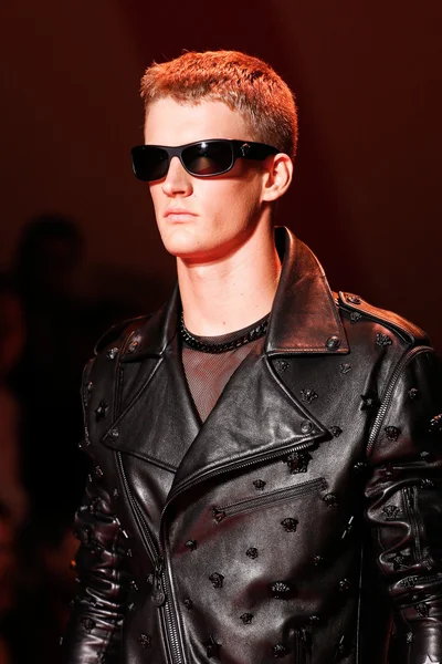 Look 92